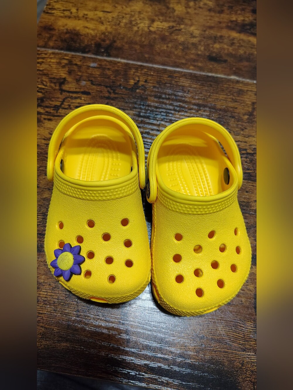 Crocs Yellow Garden with Flower Charm Size 2/3